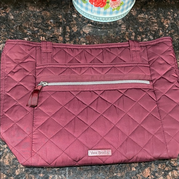Vera Bradley Small Vera Tote - Picture 1 of 3